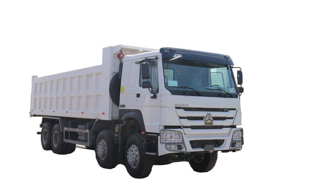 SINOTRUK HOWO 8x4 K35 371Hp 30m³ Dump Truck 